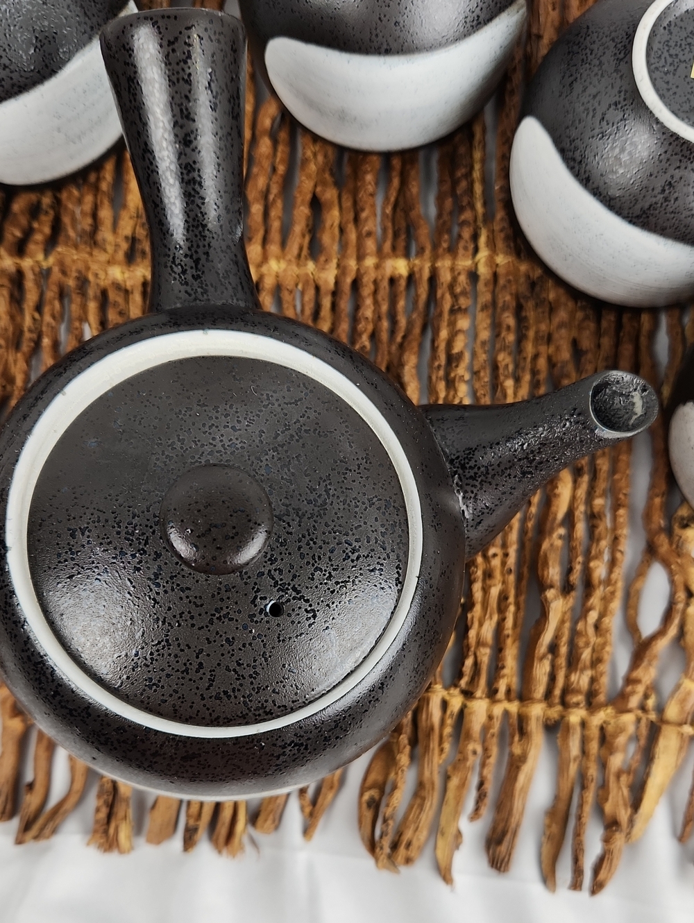 New Japanese Kyusu Tea Pot + 5 Tea Cups Matte Black Unused - Picture 9 of 11